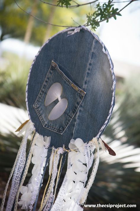 Denim Dreams {DIY Dream Catcher} Can Upcycle, Diy Dream Catcher, Live Life To The Fullest, Dream Catcher Diy, Camping Crafts, Follow Your Heart, Dream Decor, Diy Fashion, Live Life