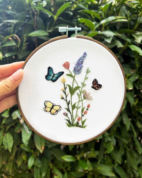 Small Embroidery Butterfly, Small Butterfly Embroidery, Embroidery Journals, Embroidery Hoop Decor, Machine Embroidery Redwork, Embroidery Butterfly, Etsy Embroidery, Cactus Embroidery, Embroidered Photo