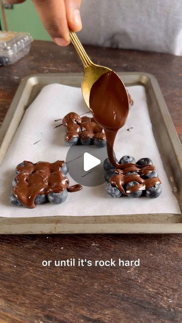 Parth Bajaj on Instagram: "Viral Chocolate Covered Blueberries hack
🫐 + 🍫 = 😍🫶🏻
(Healthier with Parth ep. 33)
.
This hack has been taking rounds on my IG feed, and I’m sure you must have come across this too! But I needed to try to give it my seal of approval 🥰
What did you think!?
Yay or Nay??
#blueberry #blueberries #hack #parthbajaj #viral #chocolate" Blueberry Chocolate Bark, Chocolate Covered Blueberries, Seal Of Approval, Yay Or Nay, Ig Feed, Chocolate Covered, Blueberries, You Must, You Think