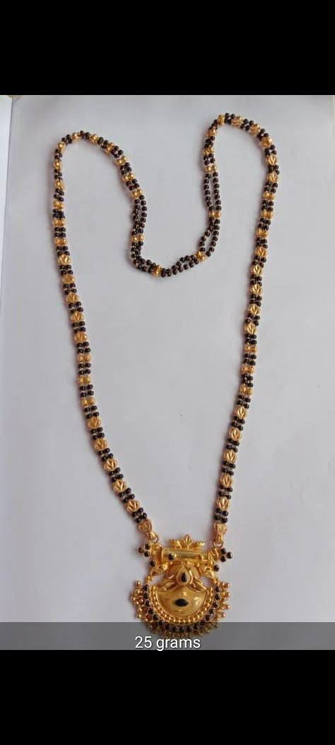 Black Bead Chain Lockets, Gold Long Black Beads Chains, Nallapusala Chain Design, Long Black Beads Mangalsutra Designs Gold, Nala Pusalu Latest Designs, Nalapusalu Designs Gold Long Latest, Black Beads Lockets Gold, Black Beeds Chain Lockets Gold, Black Beads Lockets