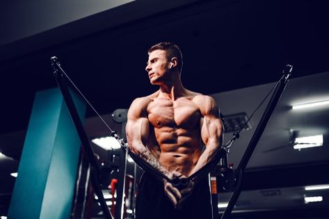 If you want a highly effective 5-day workout split you can use to build muscle, this page will show you what to do. Chest Fly Workout, 5 Day Workout Split, Split Workout Routine, Push Pull Workout, Lower Workout, 5 Day Workouts, Chest Workout For Men, Workout Split, Dumbbell Fly