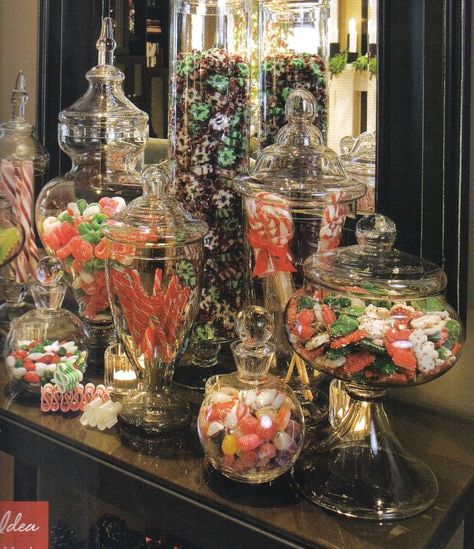 Christmas Candy Jars Decoration, Holiday Candy Display, Candy Jars Aesthetic, Christmas Candy Station, Christmas Candy Display, Candy Jar Display, Christmas Candy Table, Holiday Jewelry Display, Christmas Sweet Table