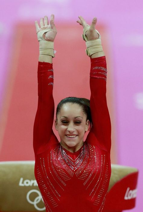 Jordyn Wieber #TeamUSA #London2012 Gymnastics Facts, Gymnastics Images, Jordyn Wieber, Gabby Douglas, Uneven Bars, 2012 Olympics, Usa Gymnastics, Olympic Team, Floor Workouts