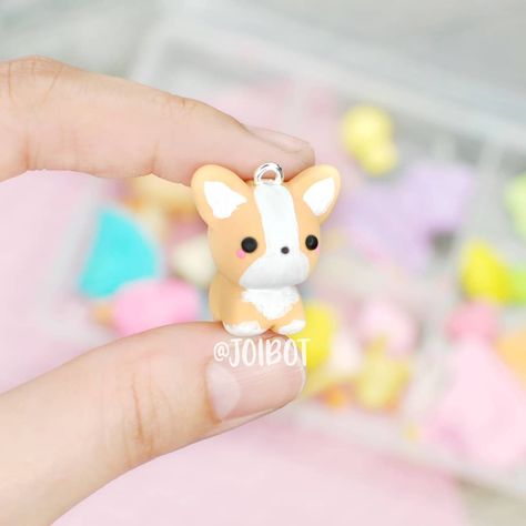 Corgi charms coming soon! 🐶  #corgi #puppiesofinstagram #polymerclay #polymerclaycharms #polymerclaycreations #kawaii #chibi #nerdy #cute… Fimo Kawaii, Polymer Clay Animals, Clay Animals, Kawaii Chibi, Cute Clay, Polymer Clay Charms, Diy Clay Crafts, Polymer Clay Creations, Clay Charms