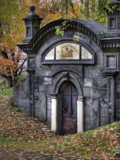 Lovely crypt door Brought to you by Cookies In Bloom and Hannah's Caramel Apples   www.cookiesinbloom.com   www.hannahscaramelapples.com Funky Architecture, Family Crypt, Monster Mud, Graveyard Art, Cemetery Statues, Haunting Photos, Cemetery Headstones, Old Cemeteries, Cemetery Art