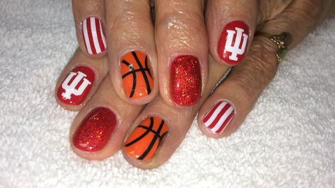 Indiana University basketball nails @indianabasketball Short Basketball Nails, Basketball Gel Nails, Iu Nails, Basketball Nail Art, Basketball Manicure, March Madness Nails, Basketball Nail Designs, Basketball Nails, Kitty Girl