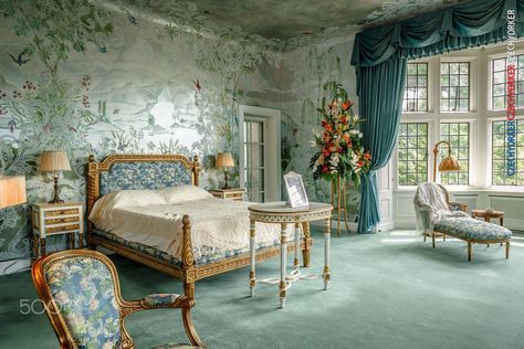 Bedroom Upgrade, Historic House, Oyster Bay, Long Island New York, Bedroom Furnishings, Bedroom Red, Interiors Dream, Vintage Bedroom, Vintage Room