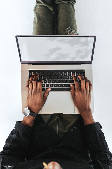 Laptop Flatlay, Working Person, Saving Money Diy, Black Laptop, Portrait Photography Men, Business Portrait, Man Images, Photography Poses For Men, Branding Photoshoot