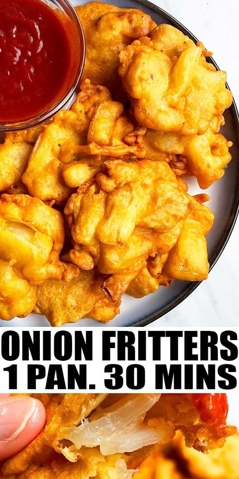 ONION FRITTERS RECIPE- Quick, easy, crispy fritters, homemade with simple ingredients in one pot in 30 minutes. These Indian onion pakora are full of garlic, onion, red chili and sesame seeds. From CakeWhiz. Onion Fritters Recipe, Onion Pakora, Onion Fritters, Fritters Recipe, Quick And Easy Appetizers, Best Appetizer Recipes, Easy Party Food, Side Dishes Recipes, Fritter Recipes