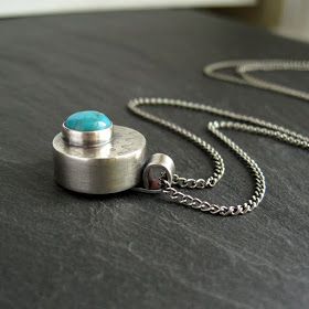 How to Make a Hollow Form Pendant With Turquoise Cabochon : Cinnamon Jewellery // #jewelrymaking Seaglass Jewellery, Metal Jewelry Making, Hollow Ring, Hollow Form, Metalwork Jewelry, Metalsmithing Jewelry, Metal Clay Jewelry, Necklace Ideas, Jewelry Picture