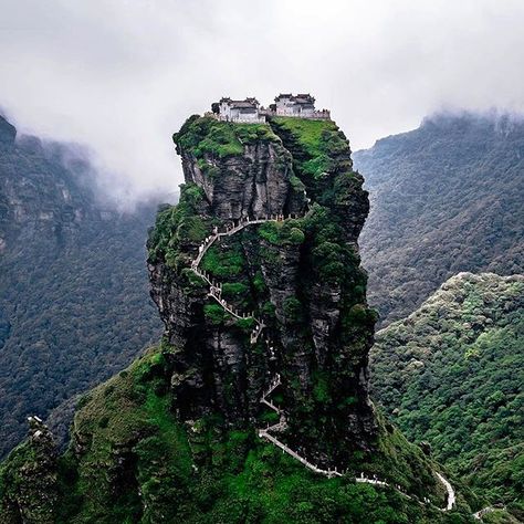 Chinese Mountains, China Architecture, Buddha Temple, Mountain Photography, Mountain Village, Landscape Scenery, Nature Reserve, Unesco World Heritage Site, Mountain Landscape