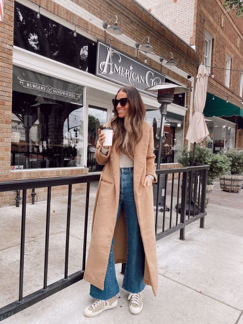 Long Tan Coat Outfit, Long Camel Coat Outfits, Camel Coat Outfit Winter Style, Long Camel Coat, Long Coat Outfit, Camel Coat Outfit, December Outfits, Styled Outfits, Winter Coat Outfits