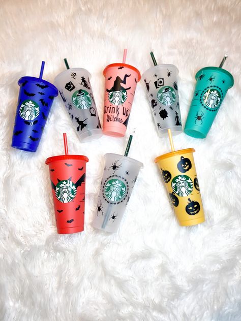 Starbucks Cups Personalized, Fall Cups, Halloween Brew, Copo Starbucks, Starbucks Cup Personalized, Halloween Starbucks, Cricut Cups, Starbucks Cup Design, Starbucks Cup Art