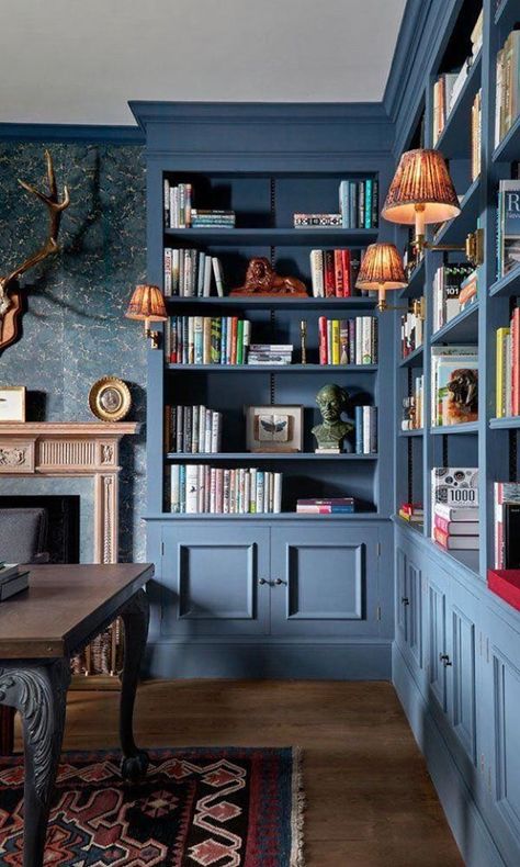 Home Library Rooms, Home Library Design, H Design, Book Shelves, Home Libraries, Built In Bookcase, Home Library, Book Shelf, Front Room