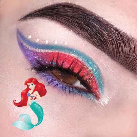 Inspired by Disney Disney Princess Eyeshadow Looks, Ariel Inspired Makeup, Ariel Eyeshadow, Disney Makeup Looks, Mermaid Costume Makeup, Little Mermaid Makeup, Disney Eye Makeup, Ariel Makeup, Disney Inspired Makeup