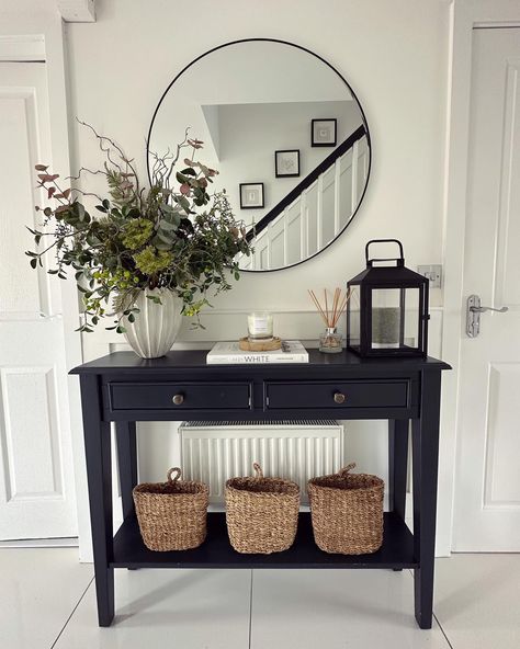 35 Hallway Decor Ideas to Transform Your Entryway Space - placeideal.com Black Console Table Decor, Decorate A Console Table, How To Decorate A Console Table, Console Table Decor Ideas, Black Entryway Table, Hallway Decor Ideas, Hallway Table Decor, Console Table Decor, Welcoming Entryway