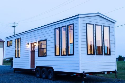 40x10 Gooseneck Tiny House with a Big Bathroom by Liberation Tiny Homes Tiny Home Floorplan, Gooseneck Tiny House, Tiny House Blog, Tiny House Talk, Tiny House Layout, Building A Tiny House, Tiny Houses For Sale, Tiny House Interior, Big Bathrooms