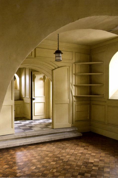 Bathroom at Ham House, London - a National Trust property Blue Couch Room, Rustic Chateau, Ham House, Richmond London, Historical Interior, English Interior, House London, Water Closet, Old World Style