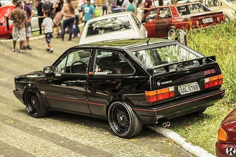 ⠀ ⠀ ⠀⠀ ⠀ ⠀ ⠀ ⠀ ⠀ ● Perfeição 😍 ⠀⠀⠀⠀⠀⠀ ➖➖➖➖➖➖➖➖➖➖➖➖➖… Gol Gts, Vw Mk1, Vw Gol, Car Volkswagen, Hot Hatch, Street Racing Cars, Motorcycle Design, Top Cars, European Cars