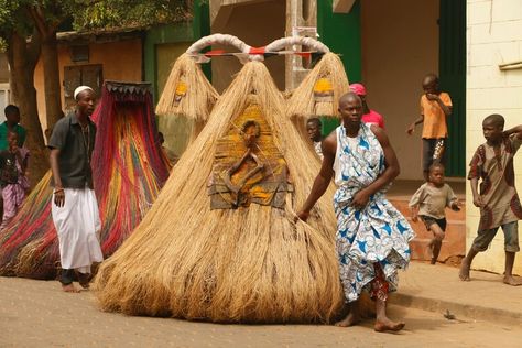 When is the best time to visit Benin? African Halloween, Carnival Festival, Halloween Express, Cultural Festival, Western World, Woven Raffia, Harvest Festival, Halloween Outfit, Cultural Events