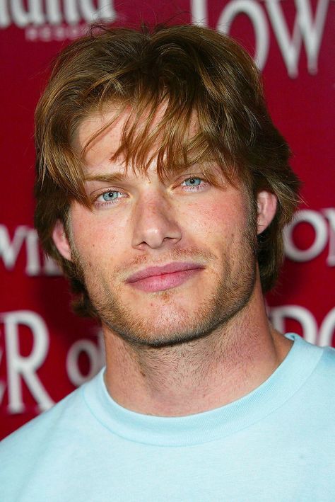 Chris Carmack | Irish-American Hunk | Anthony Norovsky | Flickr Chris Carmack, 90s Hairstyles Men, Ginger Men, Medium Curly Hair Styles, 90s Hairstyles, Blonde Guys, Model Face, Hot Actors, Beautiful Eyes