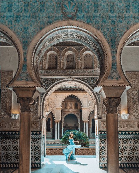 Most Instagrammable Spots in Seville Spain ⋆ We Dream of Travel Blog Seville Spain Food, Seville Spain Travel, Spain Seville, Visualization Board, Alcazar Seville, Patio Plans, Spanish Towns, Spain Food, Spain Photography