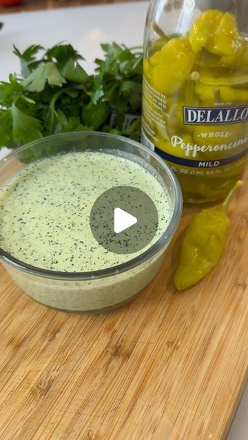 B I A N C A on Instagram: "Pepperoncini mayo🤤 this stuff is so delicious you’ll literally want to put it on everythingggg! Shoutout to @harry.wwallace for this amazing recipe #pepperoncini #peperoncini #sauce #dip" Pepperchini Dip, Pepperoncini Appetizers, Recipes Using Pepperoncini, Pepperoncini Dip Recipes, Can Pepperoncini, Stuffed Pepperoncini, Pepperoncini Dip, Pepperoncini Recipes, Salad With Pepperoncini