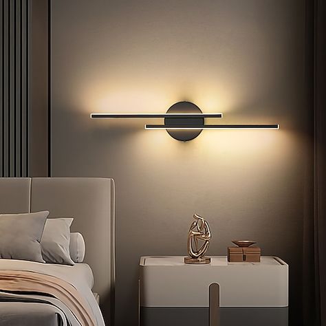 Easy Renovations, Contemporary Lighting Design, Fitted Bedrooms, Hemma Diy, Interior Minimalista, Black Wall Lamps, Luminaire Mural, Lampe Design, Modern Wall Lights