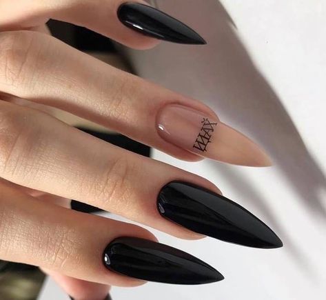 Black And Nude Nails, Black Almond Nails, Pointed Nails, Soft Nails, Manicure Ideas, Bling Acrylic Nails, Nail Forms, Rainbow Nails, Yes Or No