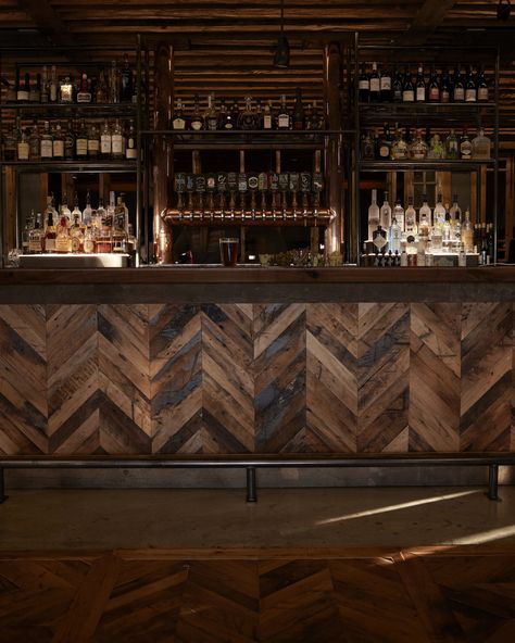 Rivermarket Cafe Bar Design Restaurant Rustic, Rustic Restaurant Interior Design Ideas, Rustic Bar Ideas, Rustic Wine Bar, Bar Wall Design, Rustic Restaurant Interior, Rustic Bars, Mountain House Design, Pub Interior Design