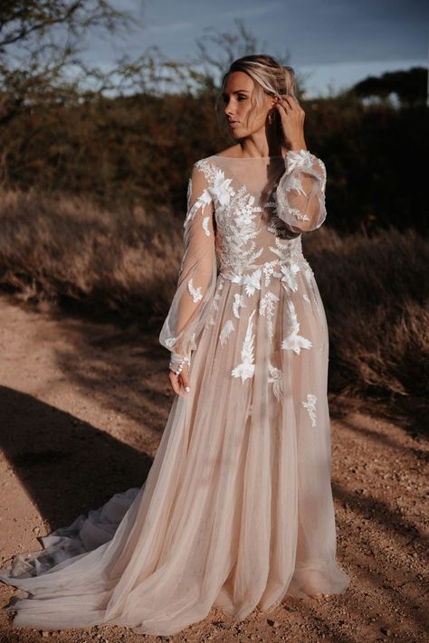 Wedding Dress Not White Colour, Brown Wedding Dress, Beige Wedding Dress, Fringe Fashion, Brown Wedding, Wedding Looks, Bride Dress, Victorian Dress, Dresses With Sleeves