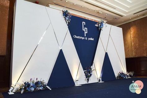 Corporate Events Decoration, Corporate Event Design, Wedding Reception Backdrop, Stage Set Design, Church Stage Design, Wedding Backdrop Design, Event Stage, Wedding Backdrop Decorations, Stage Backdrop