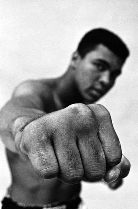 From Cassius Clay to Muhammad Ali – a life in pictures | Sport | The Guardian Muhammad Ali Wallpaper, Muhammad Ali Poster, Muhammad Ali Quotes, American Boxer, Boxing Images, Mohamed Ali, Muhammed Ali, Boxing Posters, Mohammed Ali