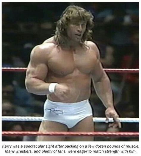 Kerry Von Erich Von Erich Family, Kerry Von Erich, Vintage Muscle Men, Old Bodybuilder, Texas Tornado, Kids Mma, Men Poses, Von Erich, Body Slam