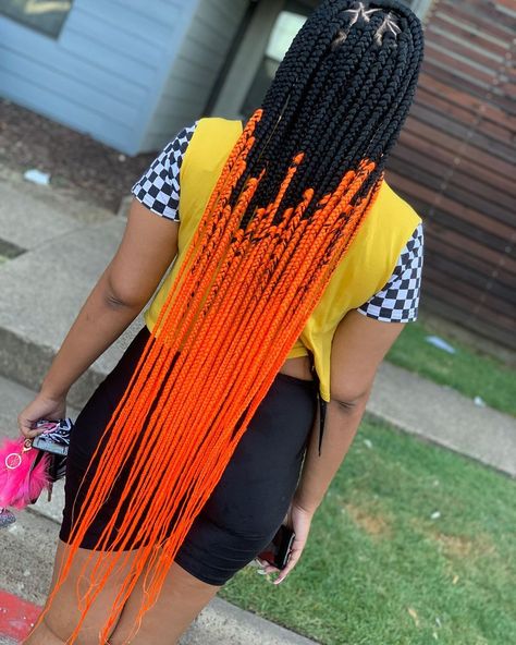 BraidsSlayer 👑✨ on Instagram: “#BraidsByCeeCee #TrianglesThighLength #DfwBraider #DIPPEDEFFECT 🧡🍊 BOOK THE LOOK 😌” Orange Braids, Braiding Extensions, Yellow Hair Color, Box Braid Hair, Colored Box Braids, Wave Crochet, Big Box Braids Hairstyles, Colored Braids, Twist Hair