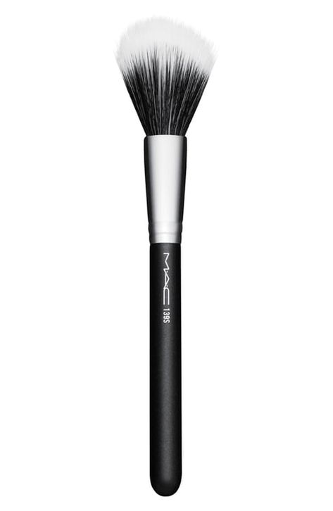 Mac Brushes, Curl Defining Cream, Top Makeup Products, Professional Makeup Brushes, Wood Candles, Velvet Matte, Face Brush, It Cosmetics Brushes, Moroccan Oil