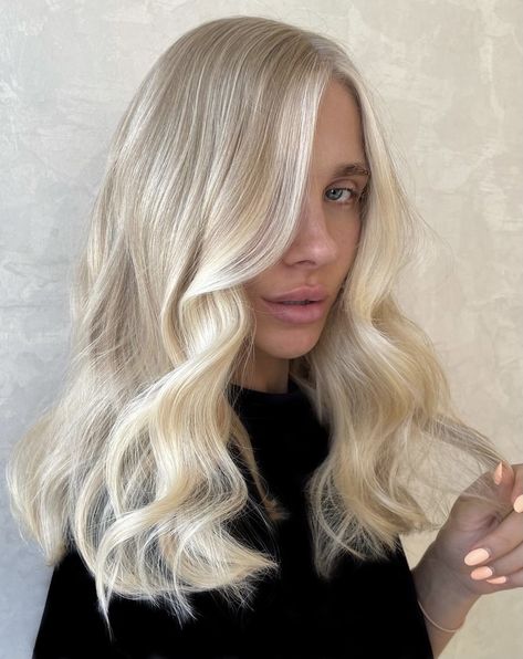 Bright Pearl Blonde Hair, Creamy Pearl Blonde Hair, Creme Blonde Hair, Fully Blonde Hair, Pearl Blonde Highlights, Warm Platinum Blonde Hair, Scandi Blonde Hair, Cold Blonde Hair, Swedish Blonde Hair