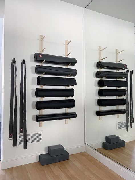 Yoga Mat Rack, Yoga Room Design, Home Yoga Room, Gym Organizer, Gym Design Interior, Yoga Mat Storage, Workout Room Home, Diy Home Gym, Yoga Studio Design