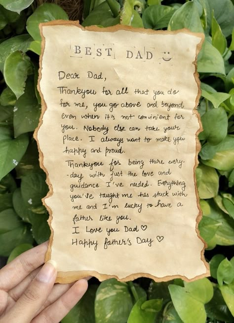 Ideas For Father's Birthday, Letter To Papa From Daughter, Fathers Day Cards Letter, Father Day Card Ideas From Daughter, Dads Birthday Painting Ideas, Doodles For Dads Birthday, Letters For Dads Birthday, Letter For My Father, Birthday Letter Handwritten