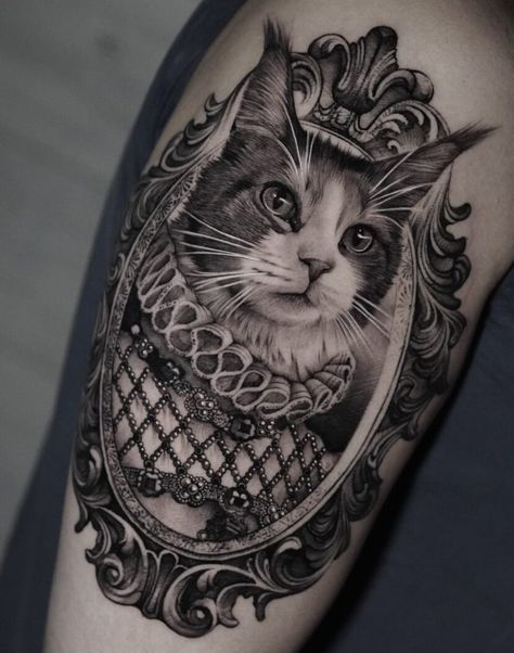 Tattoo Gato, Cat Portrait Tattoos, Italian Tattoos, Framed Tattoo, Cat Tattoos, Cat Tattoo Designs, Leg Sleeve Tattoo, Cute Small Tattoos, Tattoo Portfolio