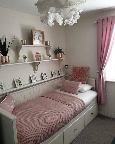 Room Ideas For 12 Year Girl, Ikea Bedroom Shelves, Small Room With Closet Ideas, 13 Year Girl Room Ideas, Shelves Beside Bed, Small Bedroom Teenage Girl, Box Bedroom Ideas For Teens, Twin Size Bed Ideas For Small Room, Ikea Teen Room