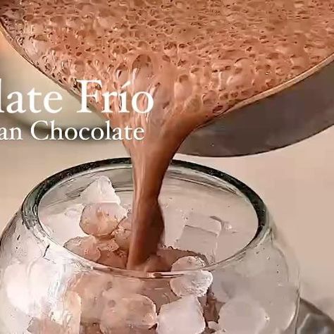 Alexa Soto on Instagram: "Chocolate Frio Mexican iced chocolate Save , share and tag your people! Let's make cacao our new caffeine drink in the AM🥲 Serves 1 •1 1/2 tablespoons cacao powder (I used @colibrihealing cacao) •1 cinnamon stick (broken into pieces) •1/2 cup filtered water •1 cup non dairy milk of choice (I recommend oat milk) •Small pinch of salt •1 - 2 teaspoons agave or pure maple syrup In a pot combine cacao powder, cinnamon? water and milk. Heat over medium-low and Let i Iced Chocolate, Cinnamon Water, Caffeine Drinks, Non Dairy Milk, Non-dairy Milk, Gluten Free Dairy Free Recipes, Filtered Water, Cafe Menu, Cacao Powder