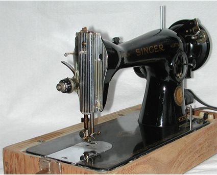 Singer 15-91 Sewing Machine Vintage Sewing Machines, Singer Sewing, Sewing Items, Sewing Machines, Sewing Techniques, Vintage Sewing, Sewing Machine, Sewing