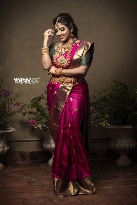 Fashion Photographers In Chennai | LNC Photography South Indian Wedding Saree, South Indian Bride Saree, Kanjivaram Sarees Silk, Bridal Sarees South Indian, Indian Bridal Sarees, Wedding Saree Blouse Designs, Indian Bride Outfits, Wedding Saree Collection, Half Saree Designs