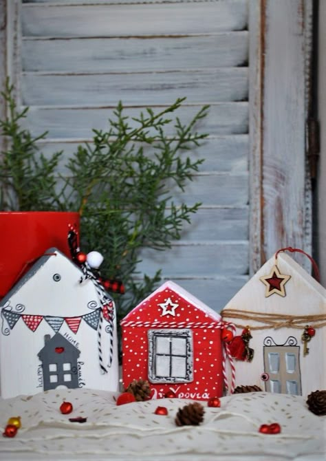 These adorable small wooden houses are suitable to decorate your fireplace mantel, a tray, book shelves,your dinning table or put them under your Christmas tree!Find more Christmas decor ideas on www.instagram.com/greekshadesofblue! #fireplacemanteldecor#bookshelvesdecor#christmastreedecor#traydecor#woodenhouses#christmashousesdecor Holiday Crafts Christmas Decor, Christmas Tray Decor, Small Wooden House, Pallet Christmas Tree, Wooden Christmas Crafts, Wood Block Crafts, Bird Houses Painted, Christmas Wood Crafts, Dollar Tree Diy Crafts