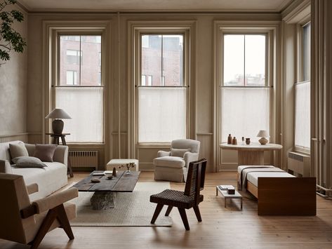 Arranging things with Colin King — april and may Colin King Apartment, Summer Images, Colin King, Tribeca Loft, Apartment Interior, Interior Ideas, Zara Home, Objects Design, Beautiful Summer