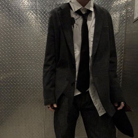 Messy Suit Aesthetic Men, Archive Outfits Men, Messy Suit, Archive Fashion Men, Business Core, Punk Outfit, Boys Formal Wear, Punk Style Outfits, Masc Outfits