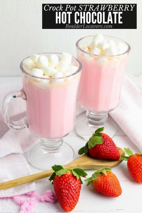 Strawberry Hot Chocolate Recipe, Pink Hot Chocolate Crockpot, Strawberry Hot Chocolate, Crock Pot Hot Chocolate Recipe, Crockpot Drinks, Crock Pot Hot Chocolate, Red Velvet Hot Chocolate, Kid Cooking, Strawberry Simple Syrup