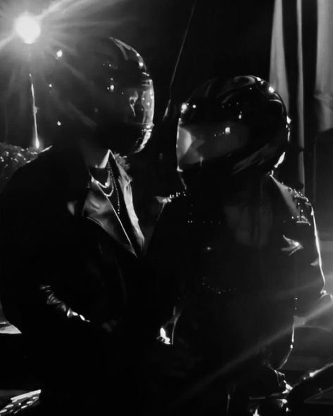 Biker Couple, Biker Aesthetic, Star Crossed Lovers, Kill Switch, My Kind Of Love, Night Aesthetic, Looking For Love, Couple Aesthetic, The Villain