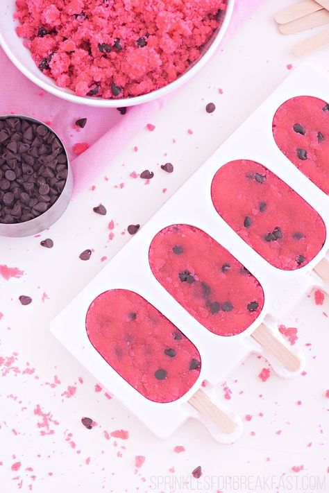 Watermelon Cakesicles, Summer Cakesicles, Cakesicle Recipes, Cakesicles Recipes, Paleta Magnum, Watermelon Cake Pops, Cake Sicles, Cakesicles Ideas, Twotti Fruity